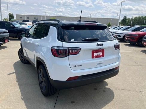 New 2026 Jeep Compass Limited AWD/4WD image 8