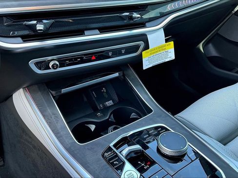 New 2026 BMW X5 xDrive40i w/ Climate Comfort Package image 18