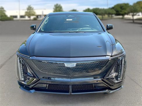 New 2026 Cadillac Lyriq V w/ LPO, Floor Liner Package image 2
