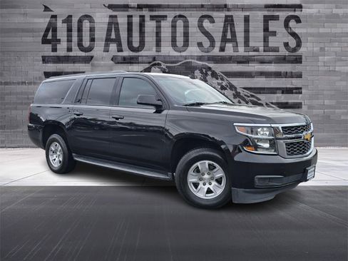 Used 2019 Chevrolet Suburban LT AWD/4WD image 1