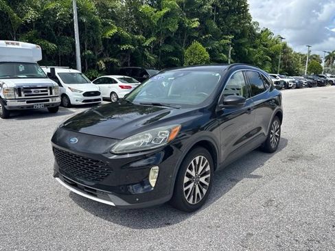 Used 2020 Ford Escape Titanium AWD/4WD image 5