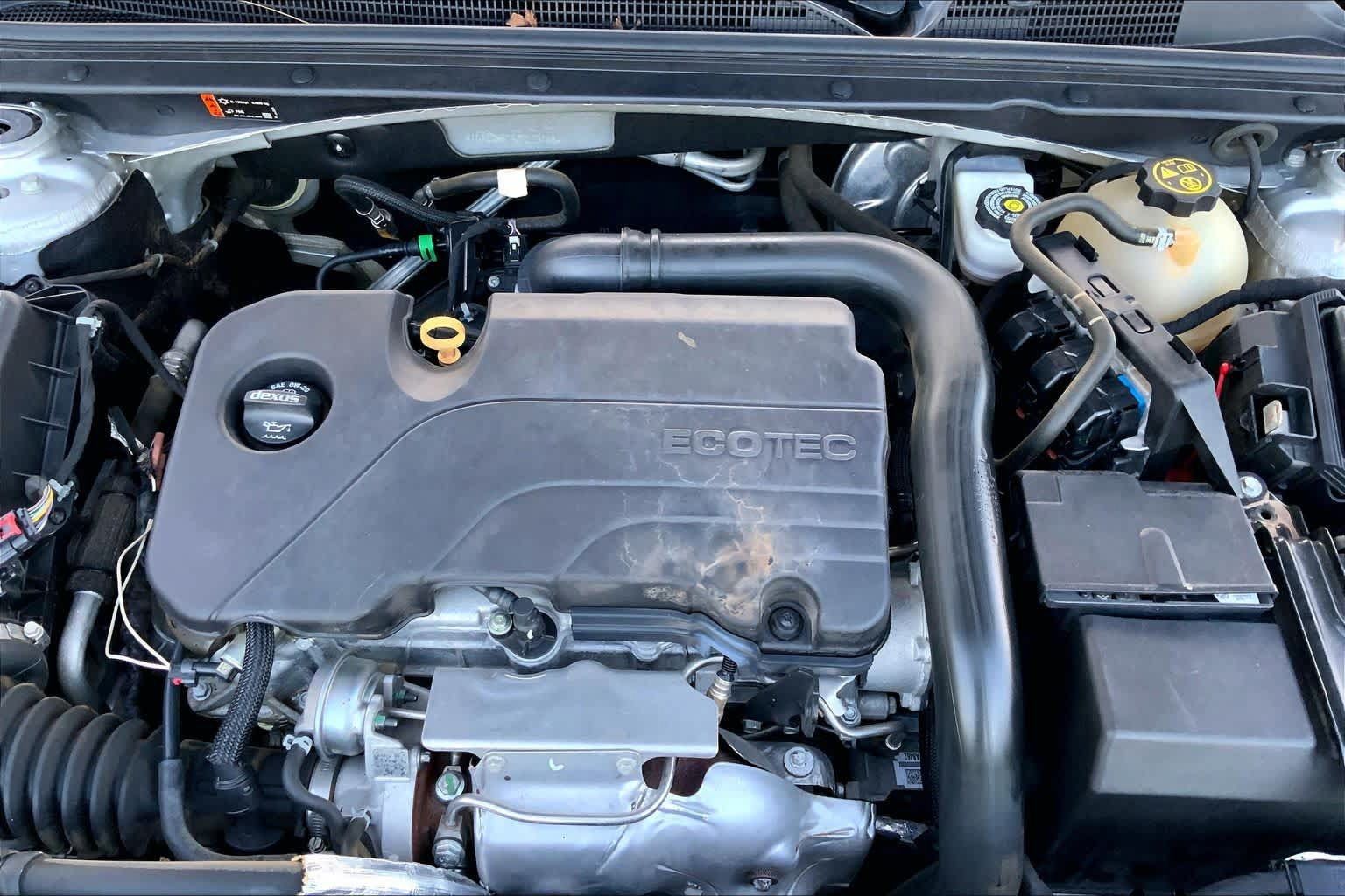 Used 2018 Chevrolet Malibu LT FWD image 31