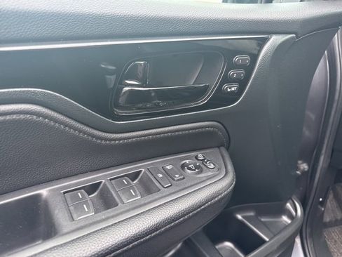 Used 2023 Honda Odyssey Elite image 18