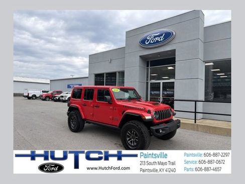Used 2026 Jeep Wrangler Unlimited Rubicon AWD/4WD image 1