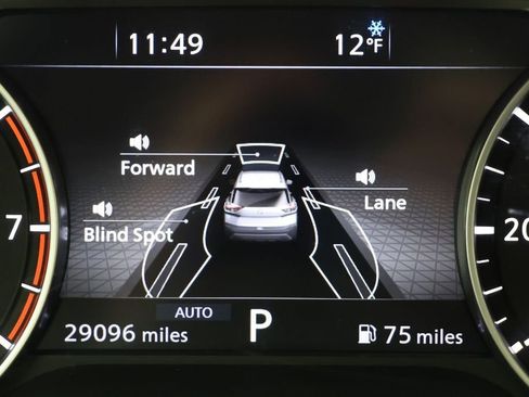 Used 2023 Nissan Rogue SL w/ SL Premium Package image 19