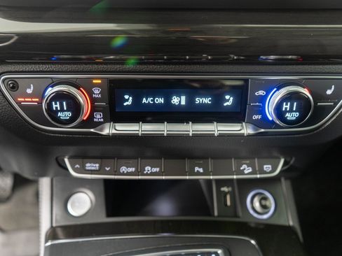 Used 2020 Audi Q5 2.0T Premium Plus image 23