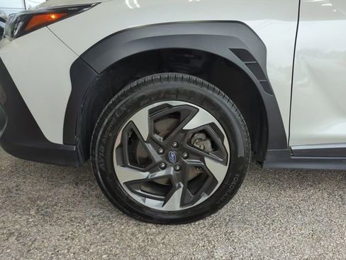 Used 2024 Subaru Crosstrek 2.5i Limited image 32