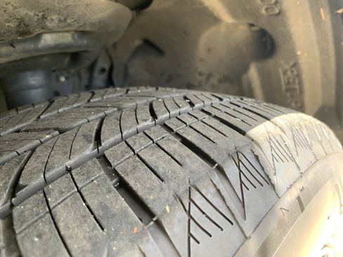 Certified 2025 Lexus RX 350 Premium w/ Accessory Package (Z1) image 12