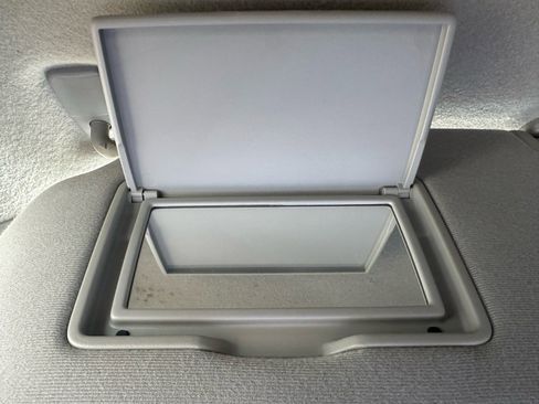 Used 2017 Nissan Frontier SV image 36