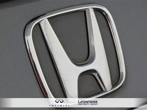 Used 2014 Honda Odyssey EX image 9