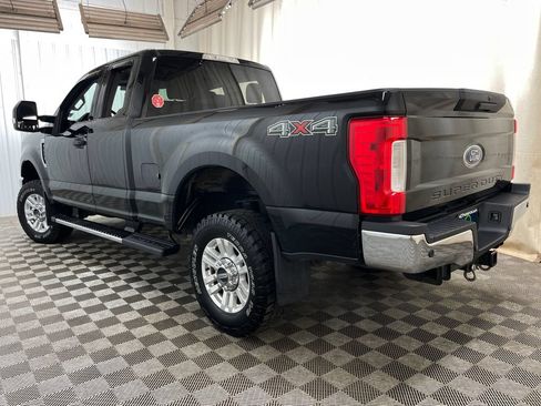 Used 2018 Ford F250 XLT w/ XLT Value Package AWD/4WD image 45