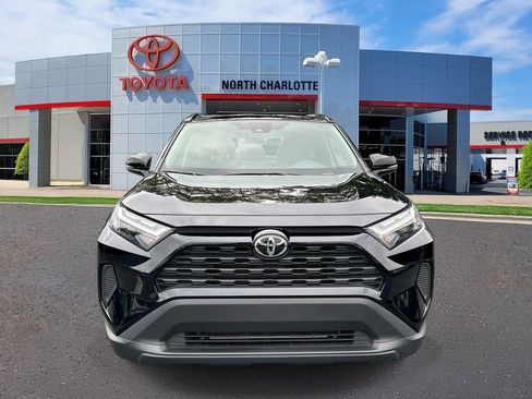 Used 2025 Toyota RAV4 XLE w/ Convenience Package AWD/4WD image 3