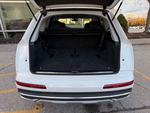 Used 2022 Audi Q7 3.0T Premium Plus image 37