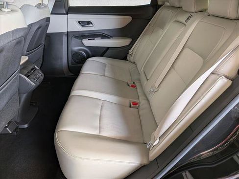 Used 2023 Nissan Ariya FWD image 25
