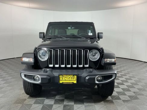 Used 2021 Jeep Wrangler Unlimited Sahara w/ Uconnect 4C Nav & Sound Group AWD/4WD image 2