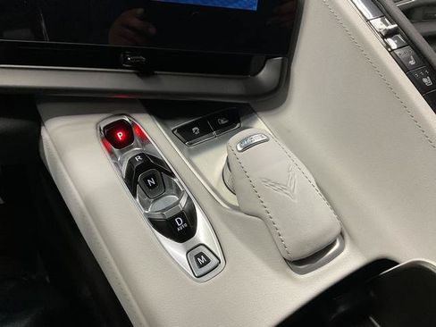 Used 2024 Chevrolet Corvette Stingray Preferred Cpe w/ Battery Protection Package RWD image 18