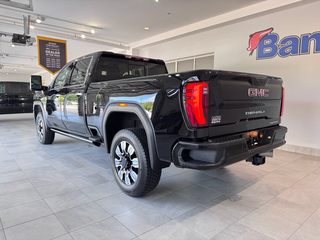 Certified 2024 GMC Sierra 2500 Denali w/ Technology Package AWD/4WD image 5
