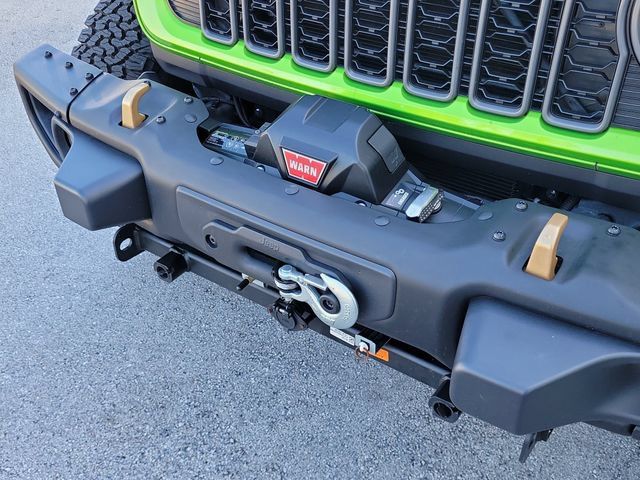 Used 2025 Jeep Wrangler Unlimited Rubicon 392 AWD/4WD image 9