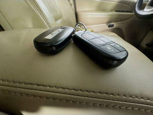 Used 2014 Jeep Grand Cherokee Limited AWD/4WD image 41