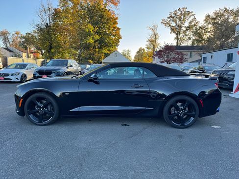 Used 2017 Chevrolet Camaro SS image 12