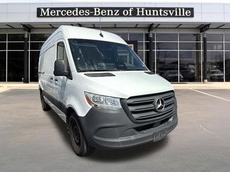 Used 2025 Mercedes-Benz Sprinter 2500 video 1