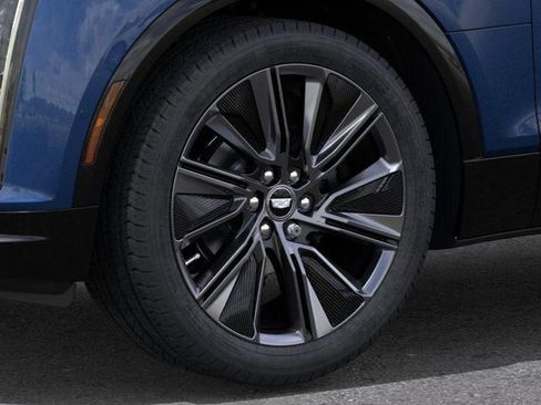 New 2025 Cadillac Lyriq Sport image 9