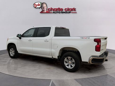 Used 2025 Chevrolet Silverado 1500 LT AWD/4WD image 2