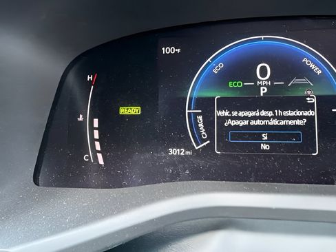 Used 2026 Toyota Camry SE FWD image 19
