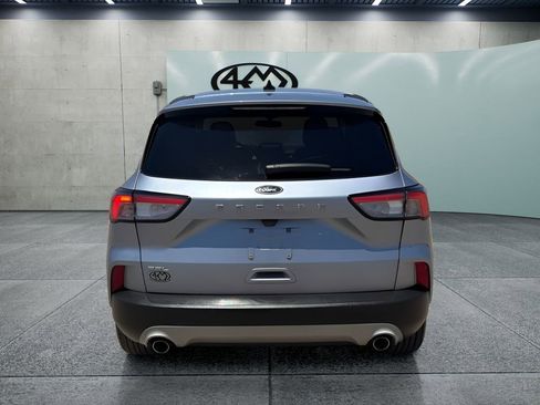 Used 2022 Ford Escape SEL FWD image 4