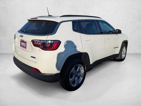 Used 2021 Jeep Compass Latitude w/ Sun and Sound Group FWD image 5
