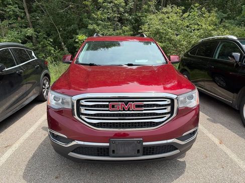 Used 2018 GMC Acadia SLE FWD image 2