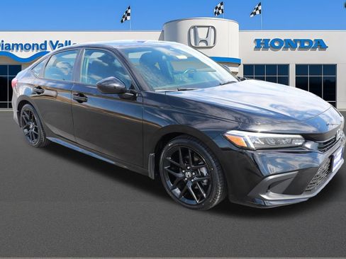 Used 2023 Honda Civic Sport image 1