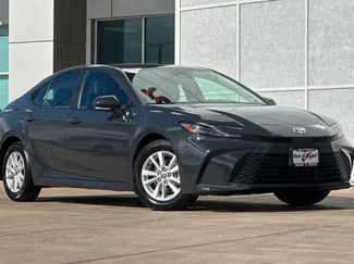 Certified 2025 Toyota Camry LE video 2