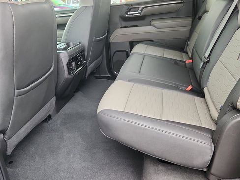 Used 2025 Chevrolet Silverado 1500 ZR2 image 10