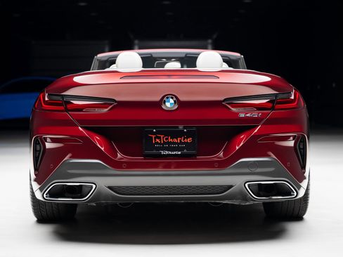 Used 2023 BMW 840i Convertible w/ Comfort Seating Package RWD image 28