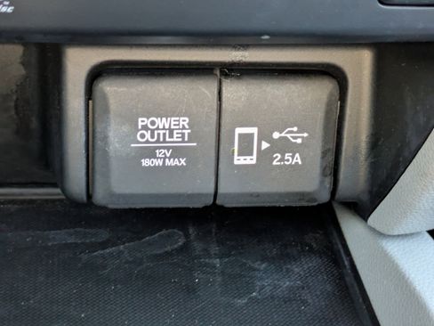 Certified 2021 Honda Pilot Touring image 31