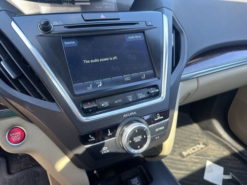 Used 2020 Acura MDX SH-AWD image 18