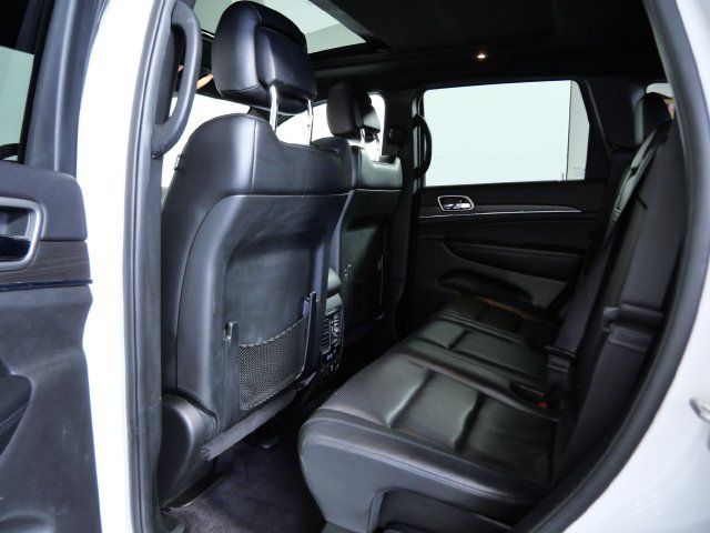 Used 2018 Jeep Grand Cherokee Limited w/ Luxury Group II AWD/4WD image 13