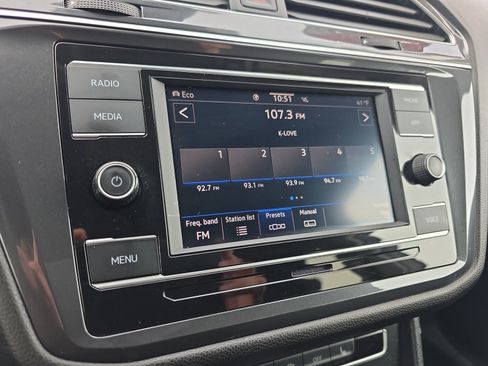 Used 2024 Volkswagen Tiguan S image 20