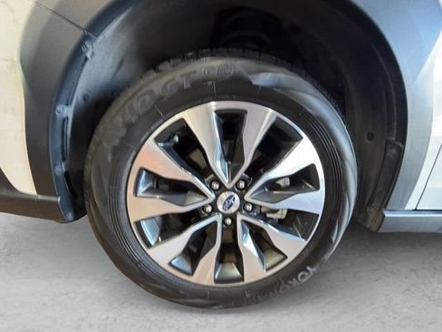 Used 2024 Subaru Outback Touring AWD/4WD image 23