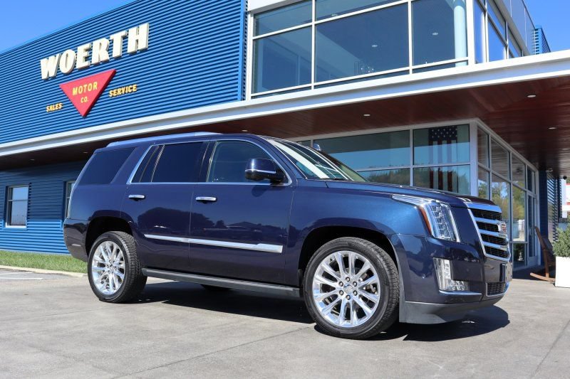 Used 2019 Cadillac Escalade Premium Luxury AWD/4WD image 1