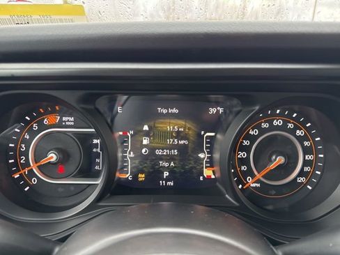 New 2026 Jeep Wrangler Unlimited Rubicon AWD/4WD image 16