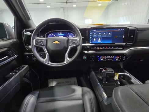 Used 2026 Chevrolet Silverado 1500 LTZ w/ LTZ Premium Package AWD/4WD image 10