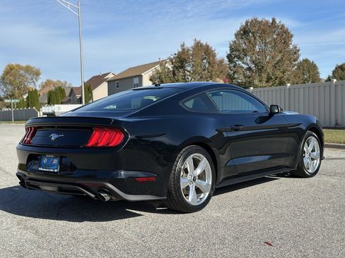 Used 2018 Ford Mustang Premium w/ Equipment Group 201A image 7