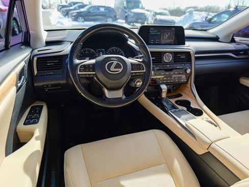 Used 2022 Lexus RX 350L Premium w/ Premium Package image 40