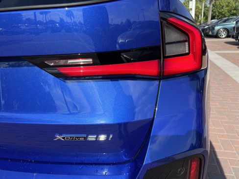 Used 2023 BMW X1 xDrive28i w/ Premium Package image 44