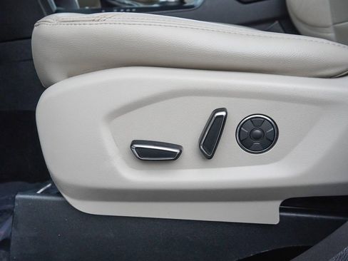 Used 2018 Ford Explorer Limited w/ Equipment Group 301A image 41