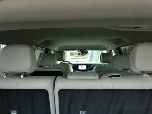 Used 2024 Jeep Wagoneer Series II image 22