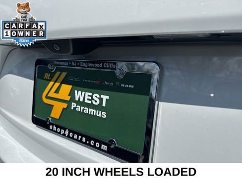 Used 2022 Jeep Grand Cherokee Overland image 11