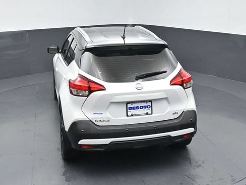 Used 2020 Nissan Kicks SR w/ SR Premium Package FWD image 40